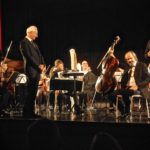 OMAGGIO AD ASTOR PIAZZOLLA NEL 25° ANNIVERSARIO DELLA SCOMPARSA - Nuova Orchestra da Camera “Ferruccio Busoni” - Massimo Belli, direttore; Gianni Fassetta, fisarmonica; Lucio Degani, violino; Francesco Ferrarini, violoncello