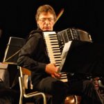 OMAGGIO AD ASTOR PIAZZOLLA NEL 25° ANNIVERSARIO DELLA SCOMPARSA - Nuova Orchestra da Camera “Ferruccio Busoni” - Massimo Belli, direttore; Gianni Fassetta, fisarmonica; Lucio Degani, violino; Francesco Ferrarini, violoncello