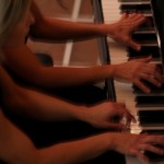 Duo Dissonance, pianoforte a quattro mani