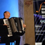 Riccardo Centazzo e la sua fisarmonica al Fadiesis Accordion Festival